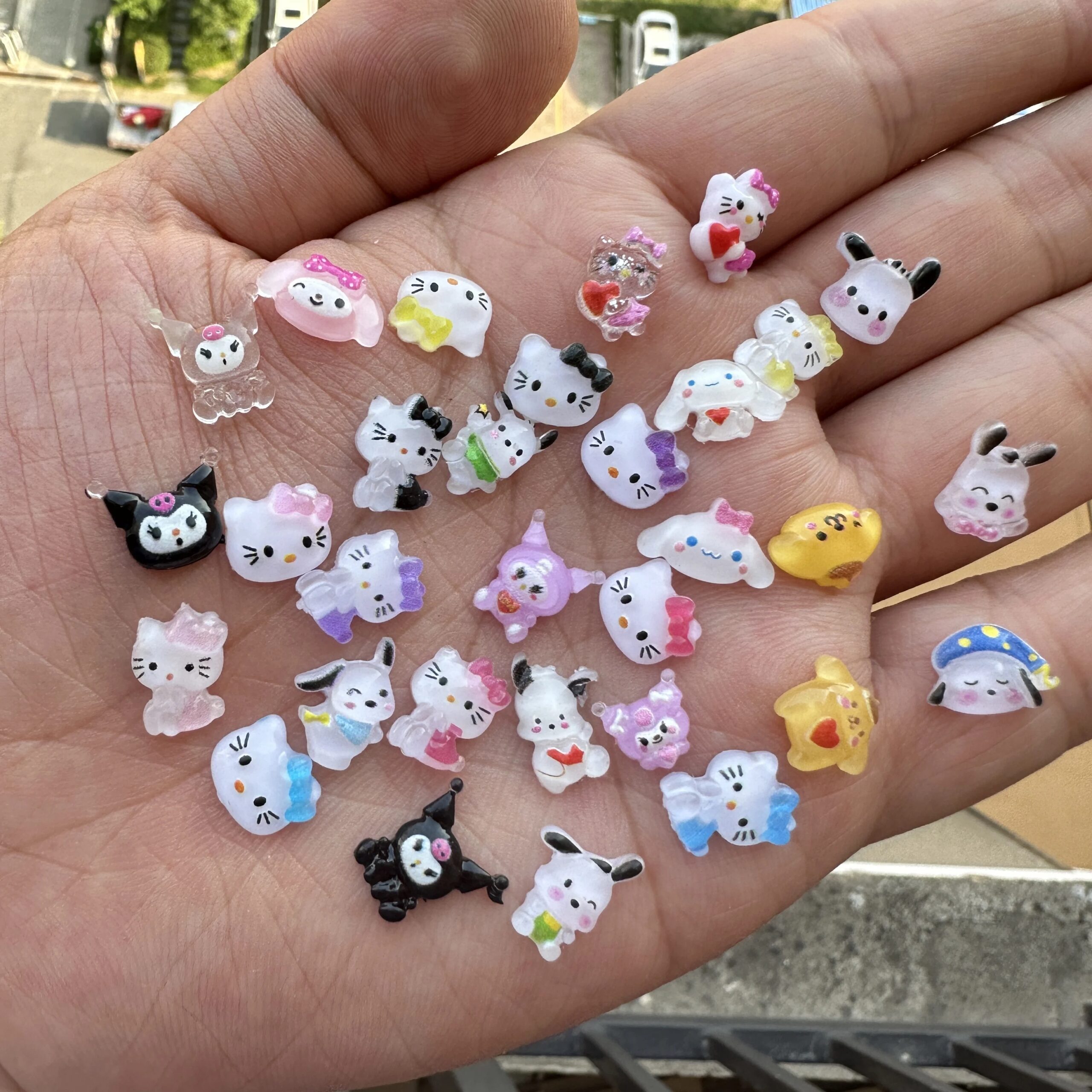 Sanrio Nail Charms Hello Kitty Design Nail Art Diy Mini Rhinestones Flatback Charms Crafts Stones for Manicure Nail Charms 70PCS